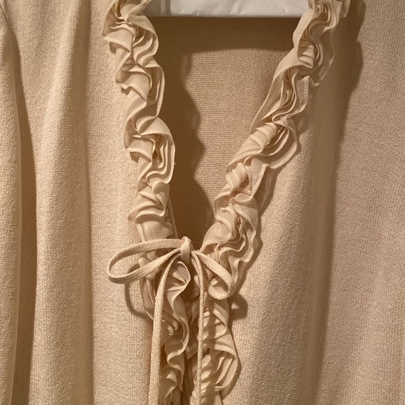 St John Essentials Jacket Cardigan Sweater Santana Knit Silk Ruffled Women's  6 - Picture 2 of 8